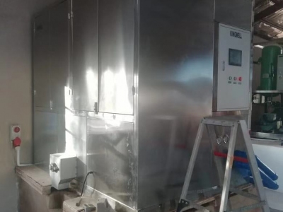 Kiingwell Multiple Tube / Cube / Block Ice Plant installed in Africa